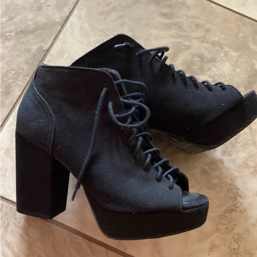 Chunky Black Thick Lace Up Heel - Picture 3 of 4